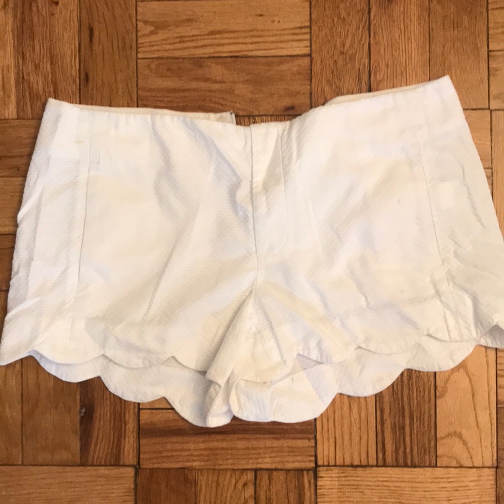 Lilly Pulitzer white shorts